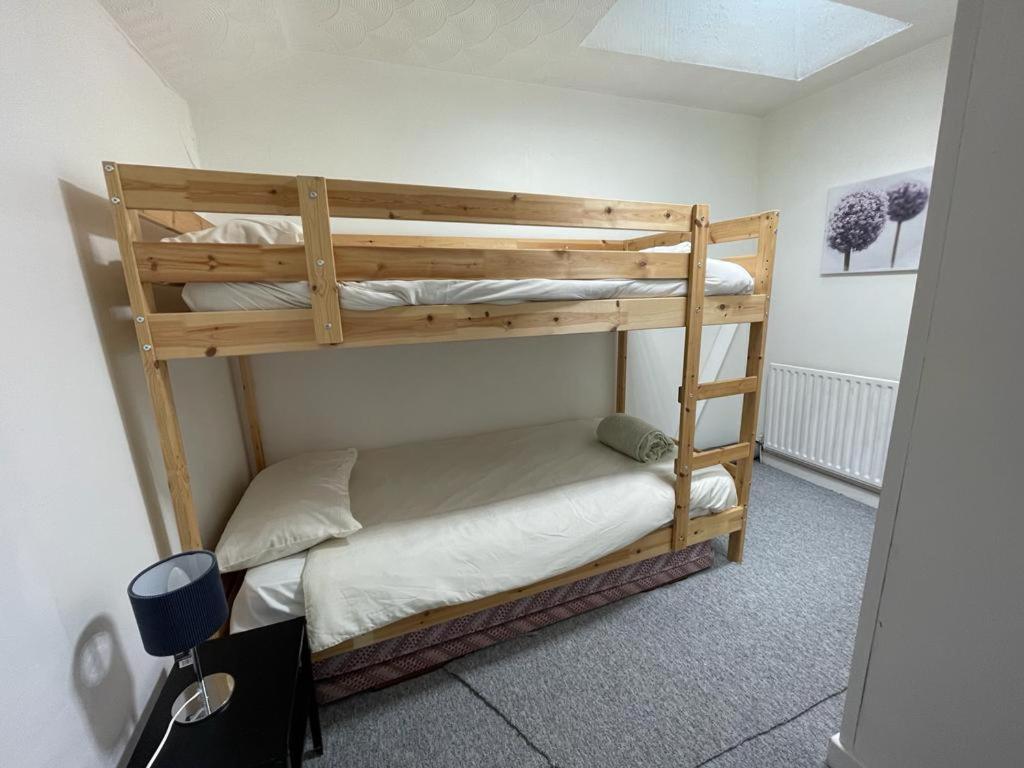 Bridge Street En Suite Rooms 머티르티드필 외부 사진